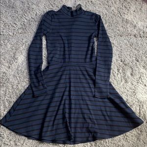 NEW Abercrombie & Fitch Long Sleeve Dress